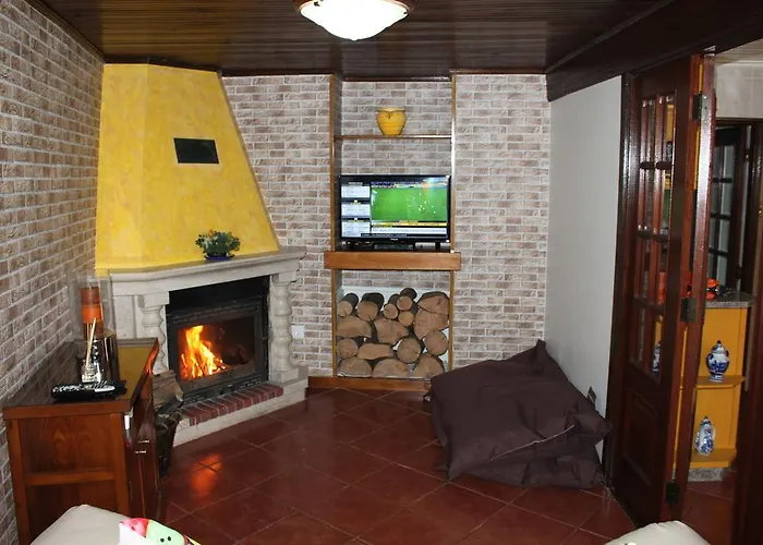 Casa D'aldeia 펜션 제어스